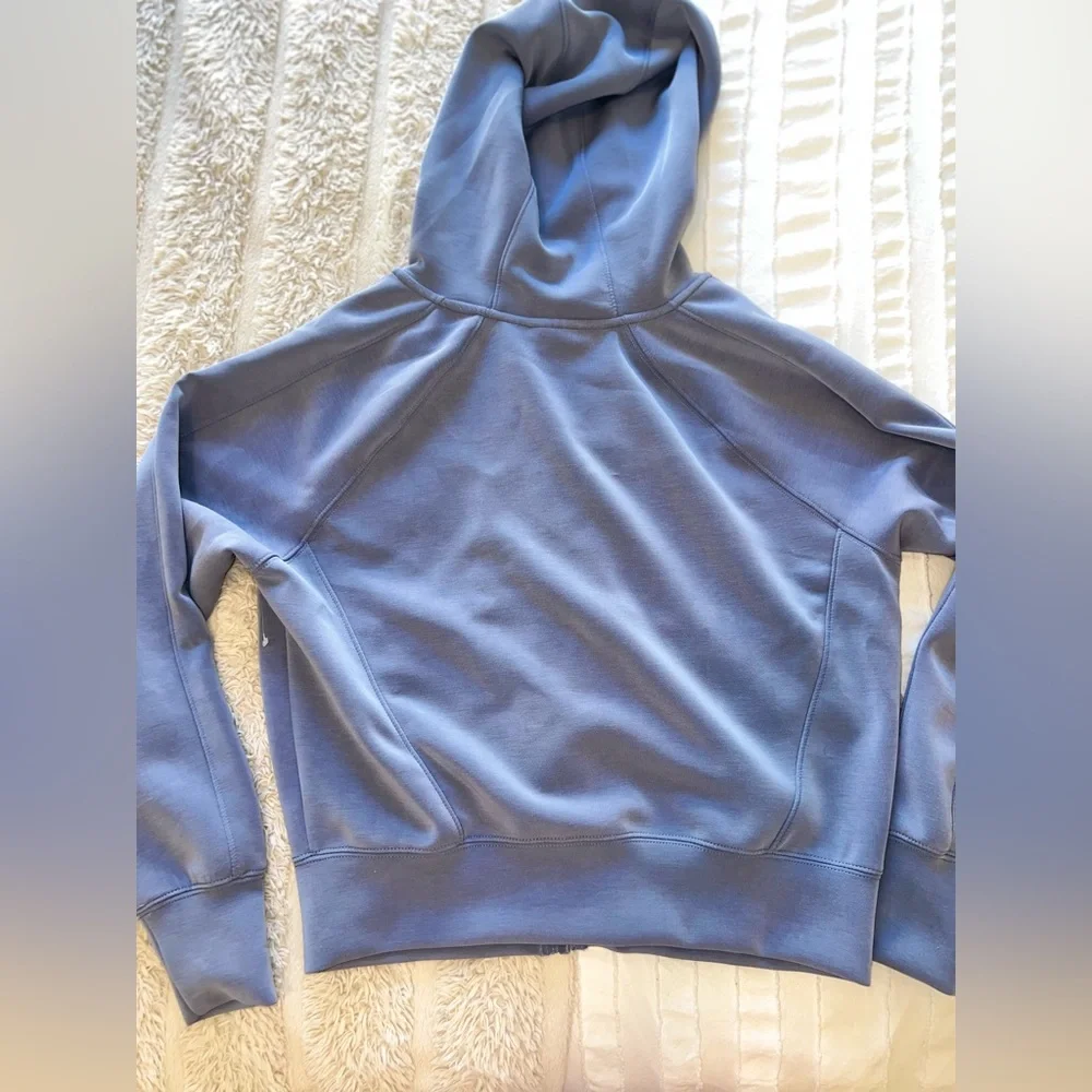 Bailey 44 Slate Blue Lounge Sweatshirt Set - Picture 10 of 11